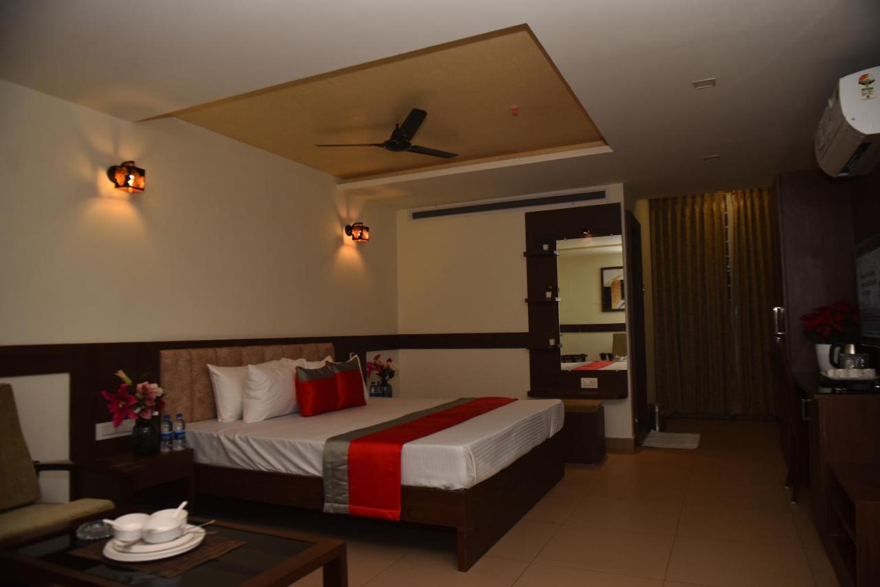 M R Residency Dharwad. Apartment Exterior foto