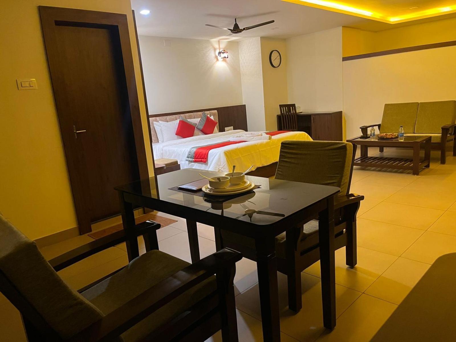 M R Residency Dharwad. Apartment Exterior foto